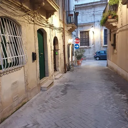 La Casa Di Manu Ortigia * سيراكوزا